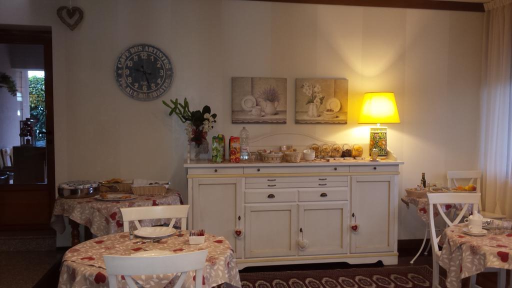 B&B Villa Bianca Sona Exteriör bild