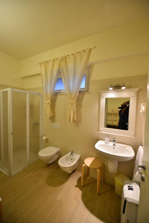 B&B Villa Bianca Sona Exteriör bild